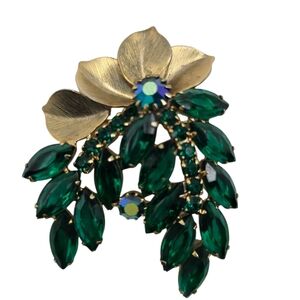 Delizza & Elster Juliana Green Rhinestone Leaf Brooch Gold Tone